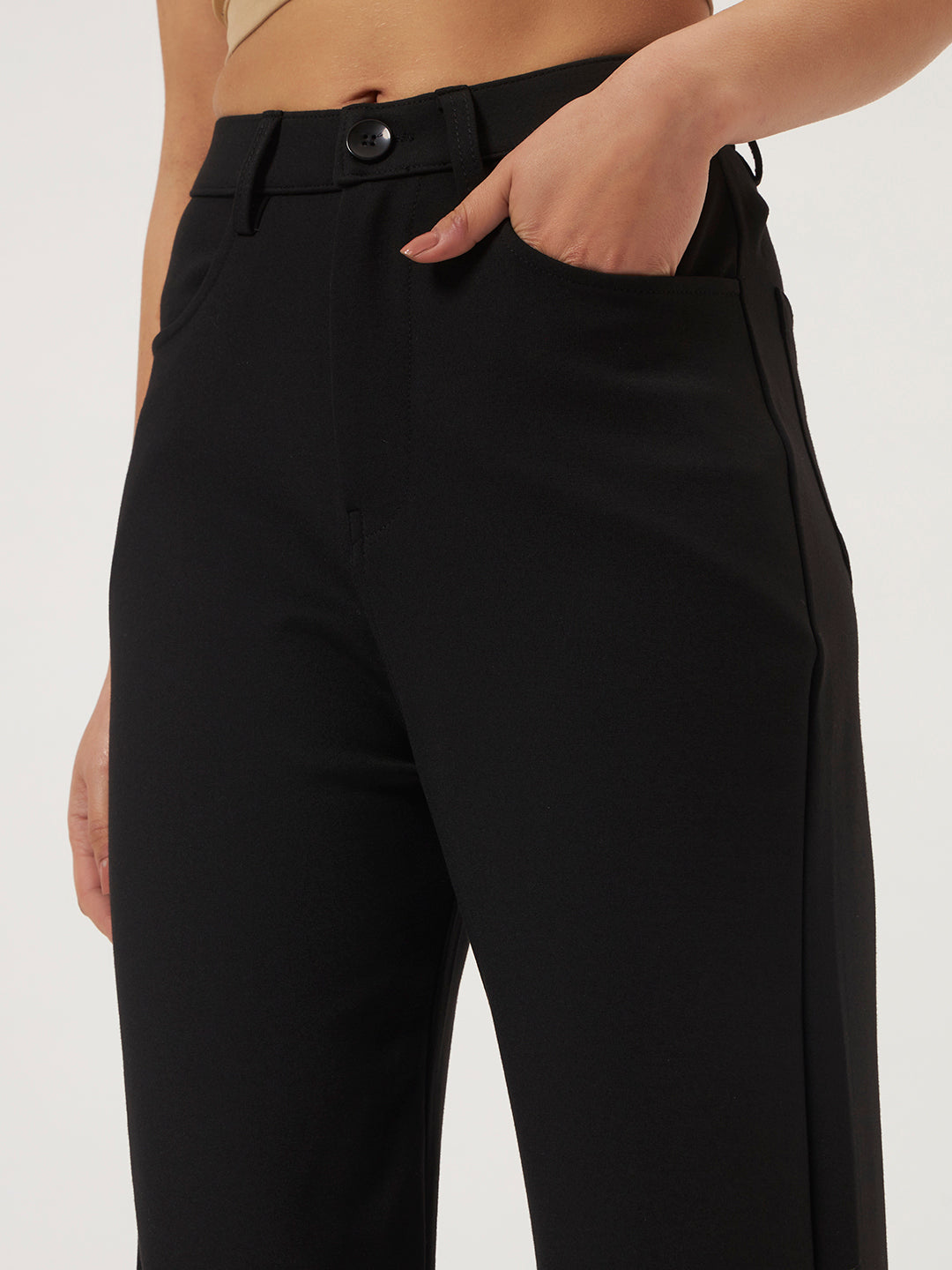 FLEXI STRAIGHT FIT PANTS - BLACK