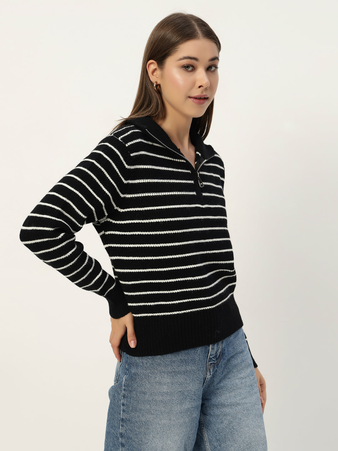 BLACK STRIPED JUMPER