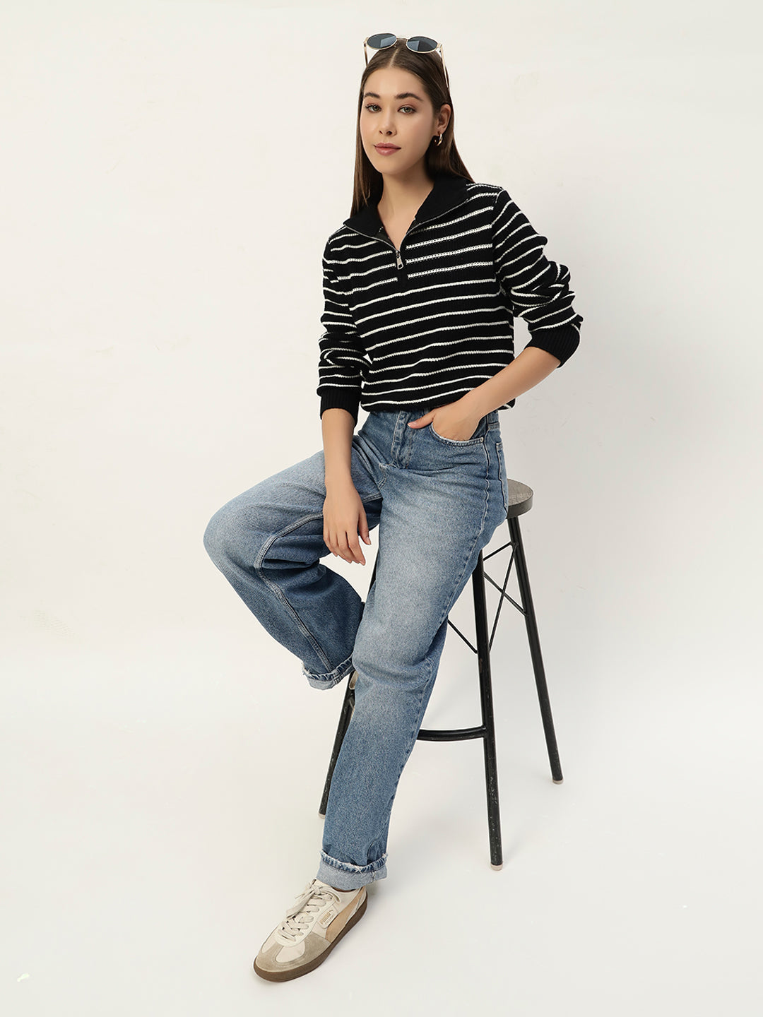 BLACK STRIPED JUMPER