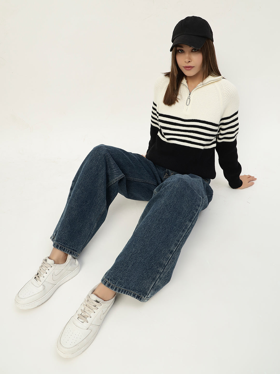 CLASSIC STRIPED HALF ZIPPER BLACK