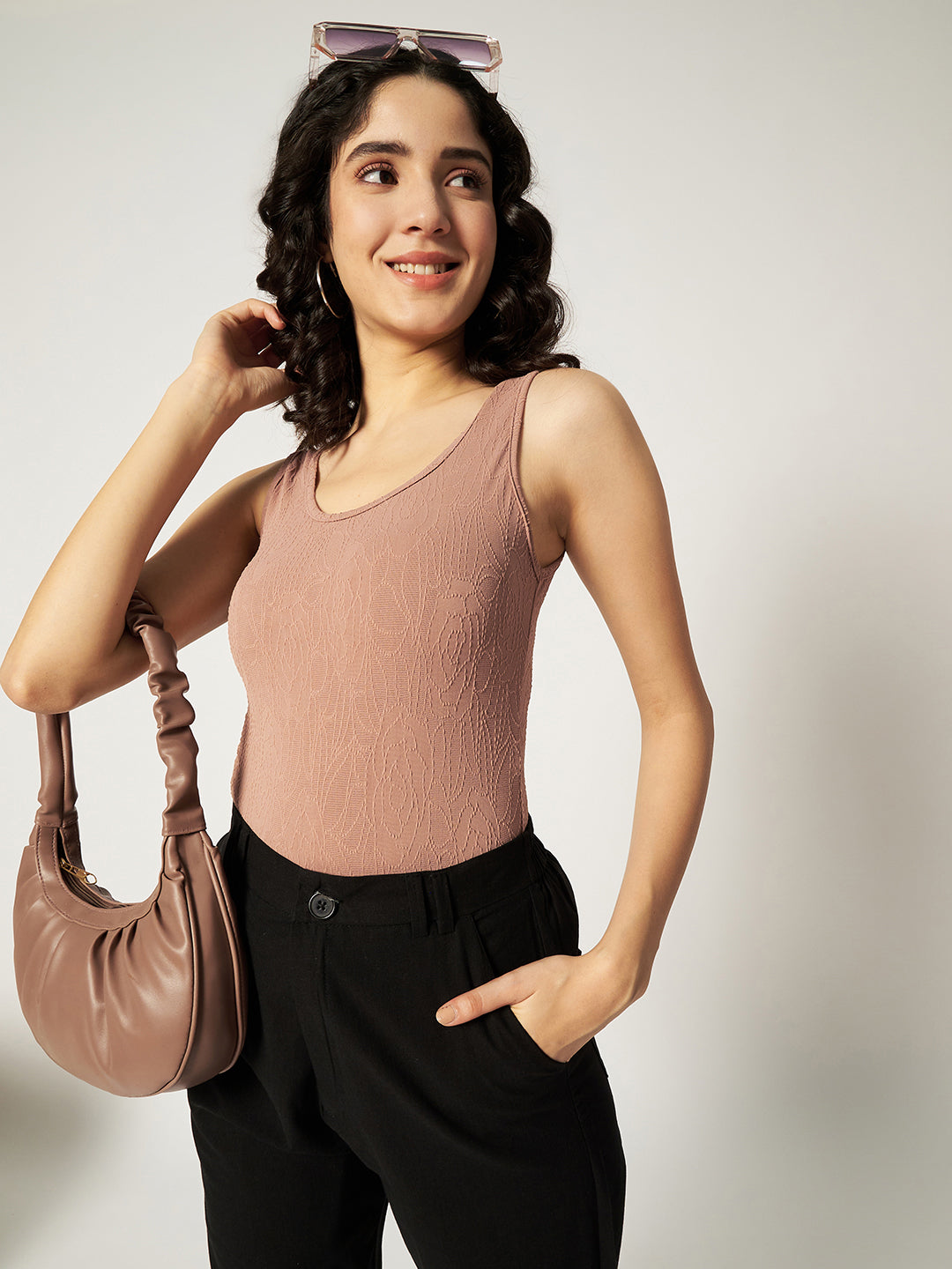 CUT SLEEVE BODYSUIT-SKINY BROWN