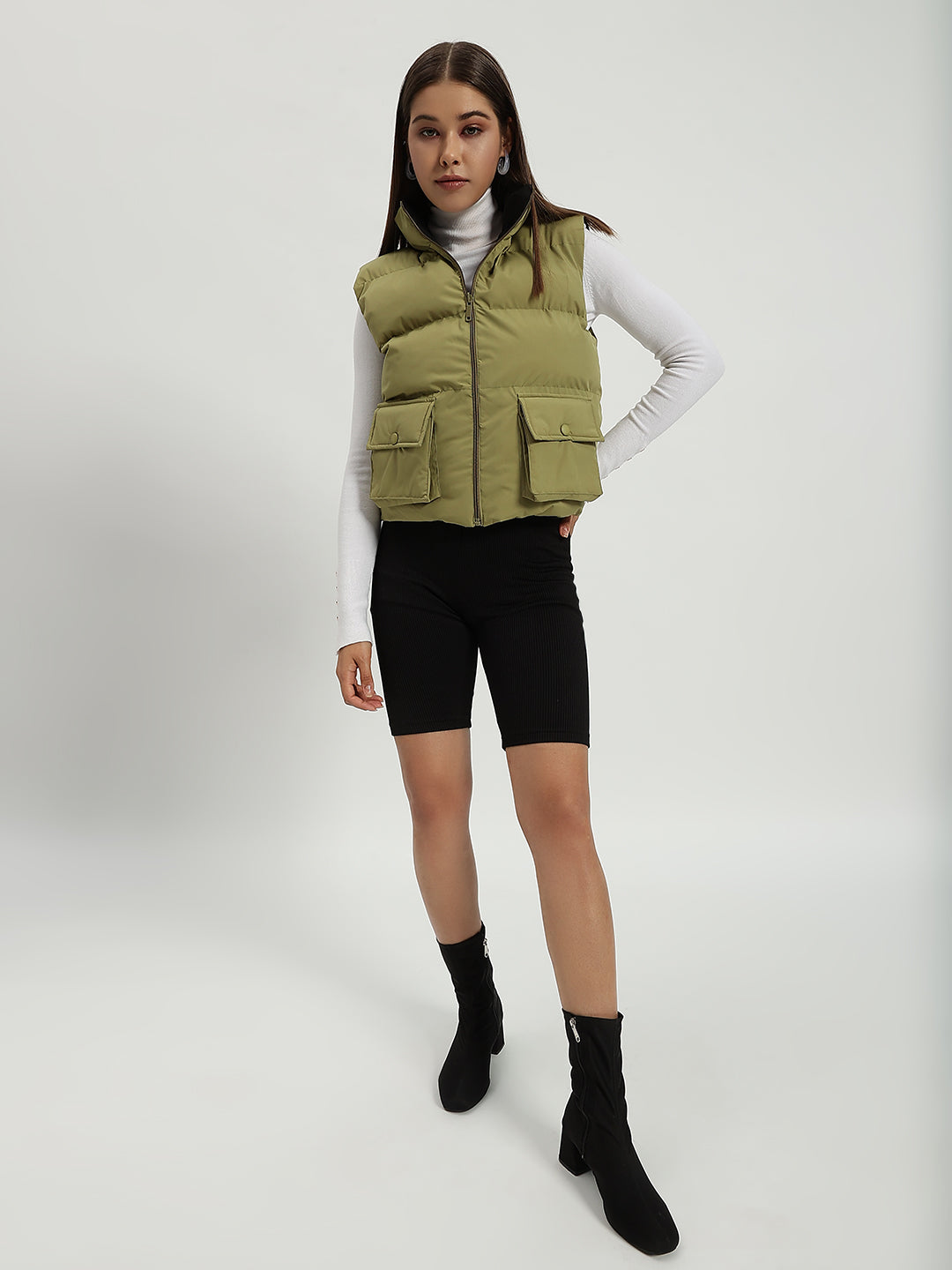 WOMEN CARGO PUFF JACKET REVERSIBLE GREEN AND BLACK