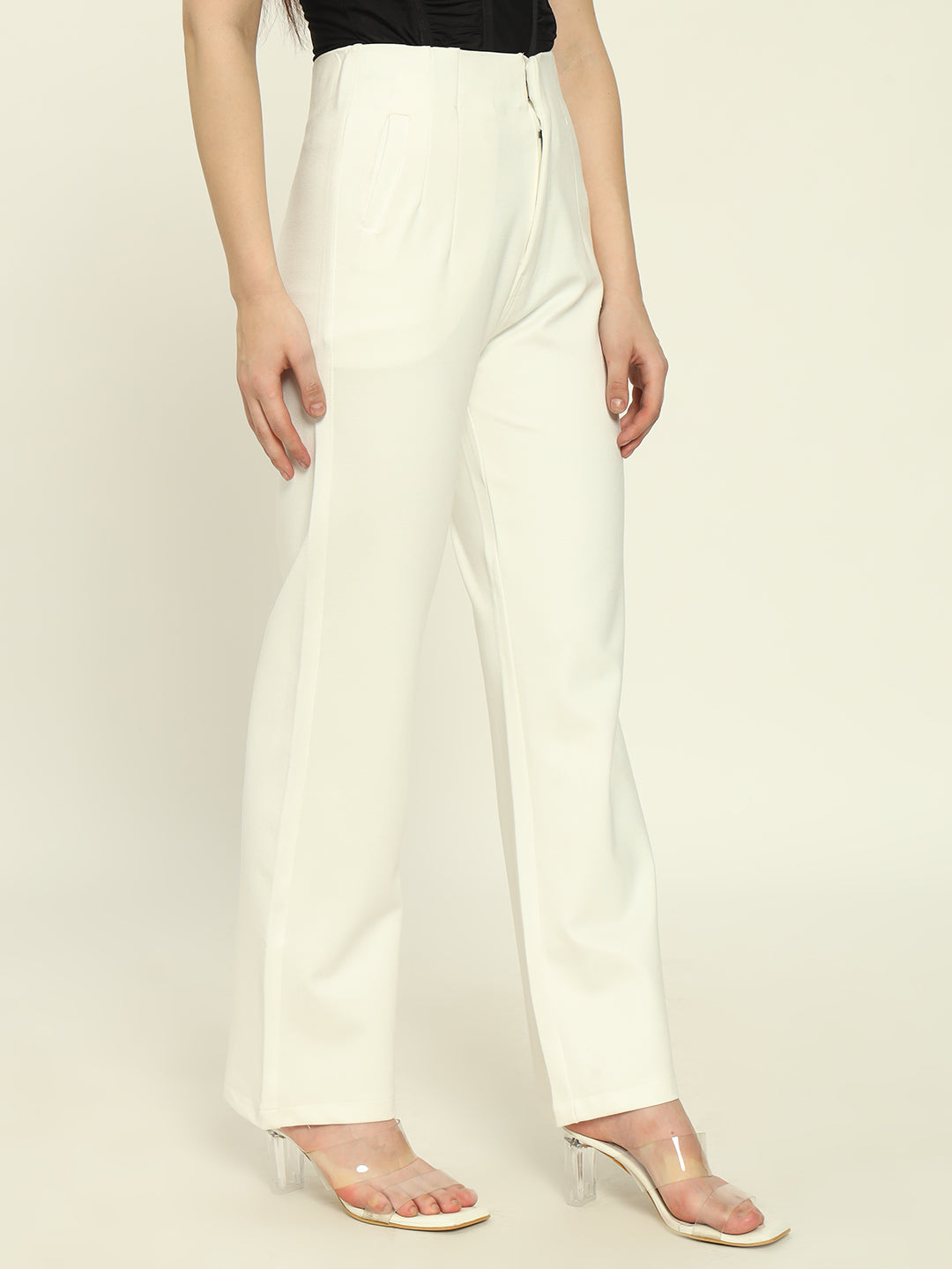 PREMIUM PLEATED PANTS-WHITE