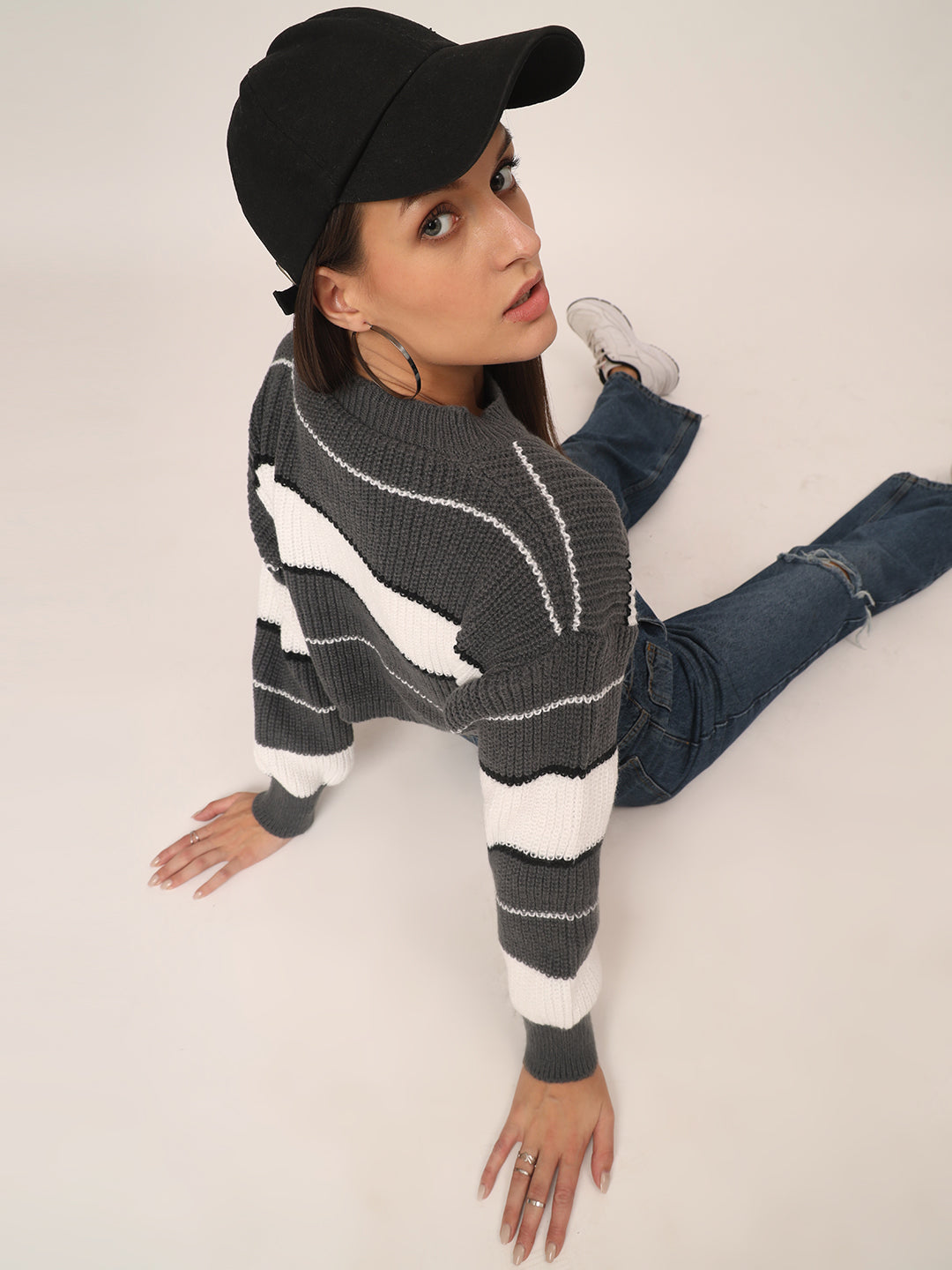 WOMEN GREY STRIPES CROP JUMPER