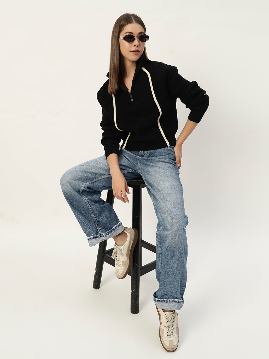 PREMIUM KNIT BLACK JUMPER