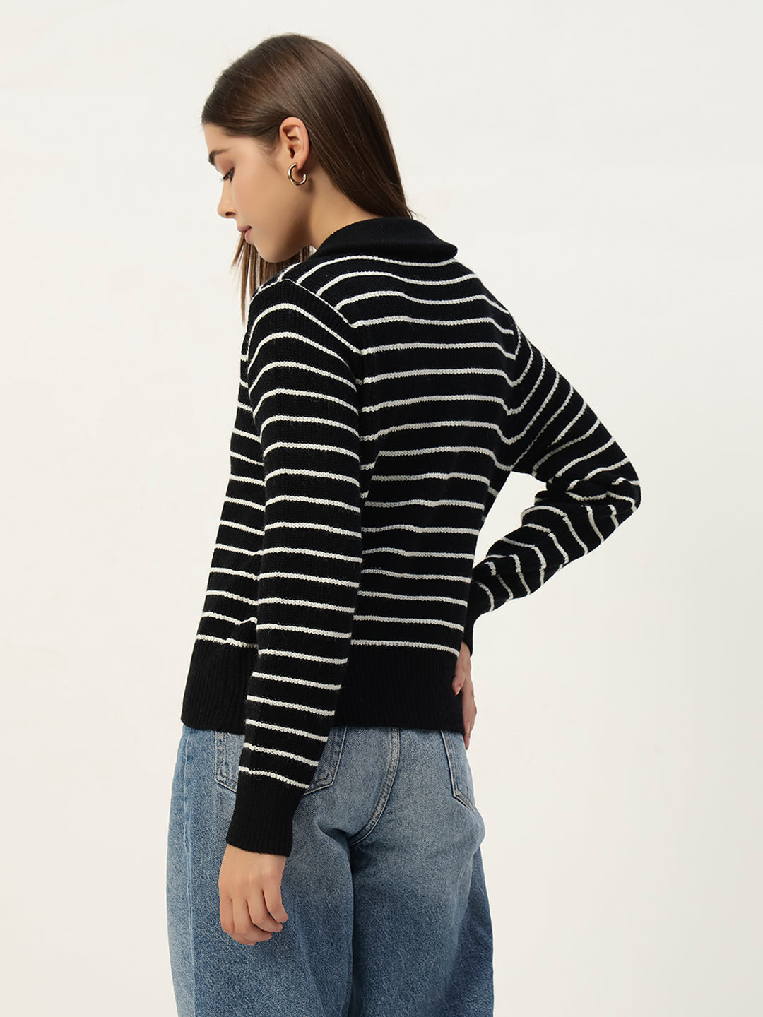 BLACK STRIPED JUMPER
