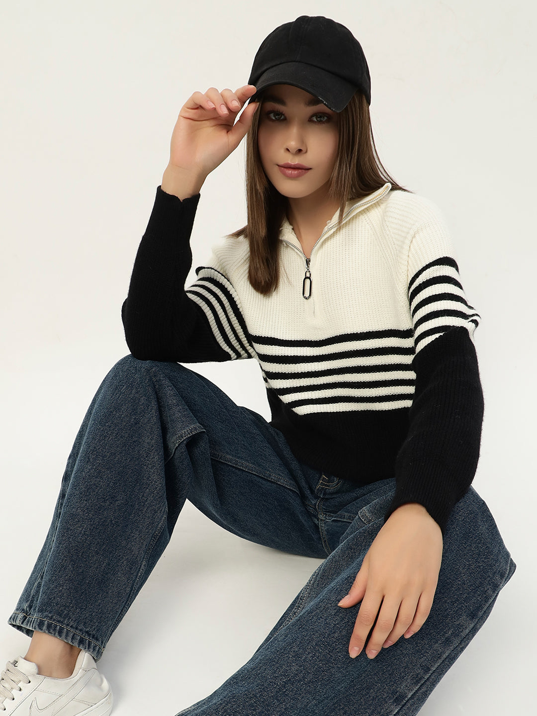 CLASSIC STRIPED HALF ZIPPER BLACK