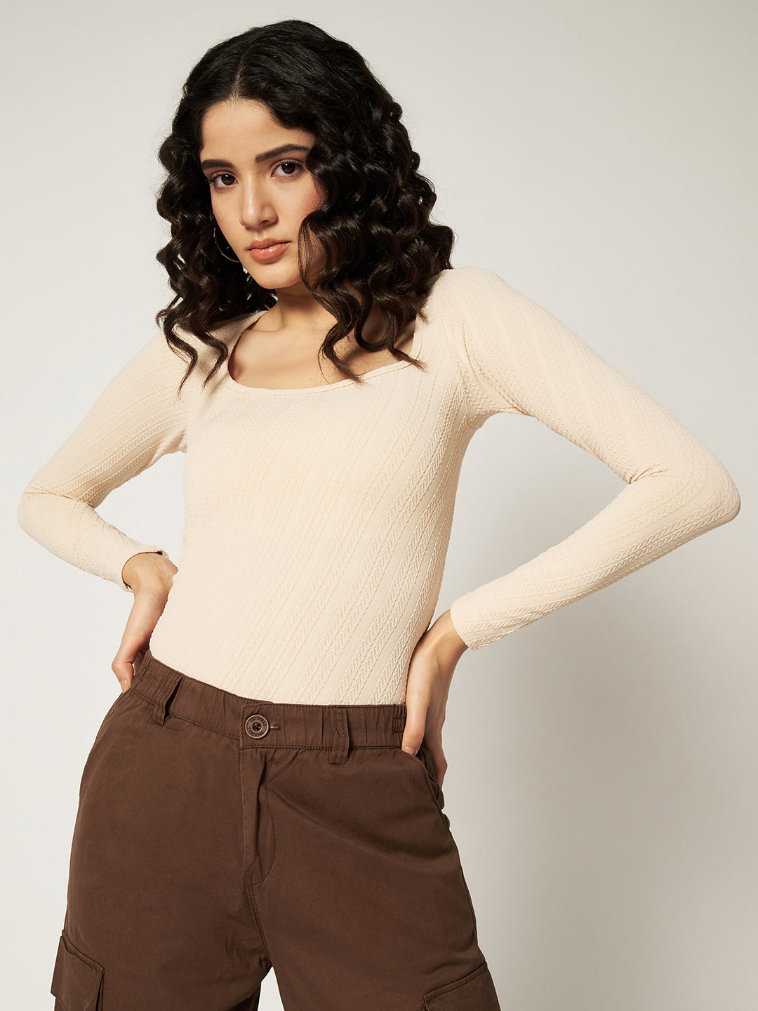 TEXTURED BODYSUIT-BEIGE