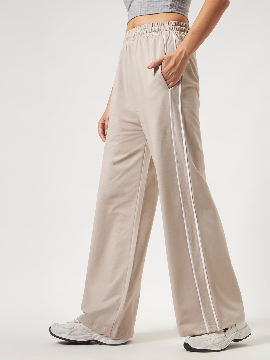 COMFY BAGGY LOWER BEIGE