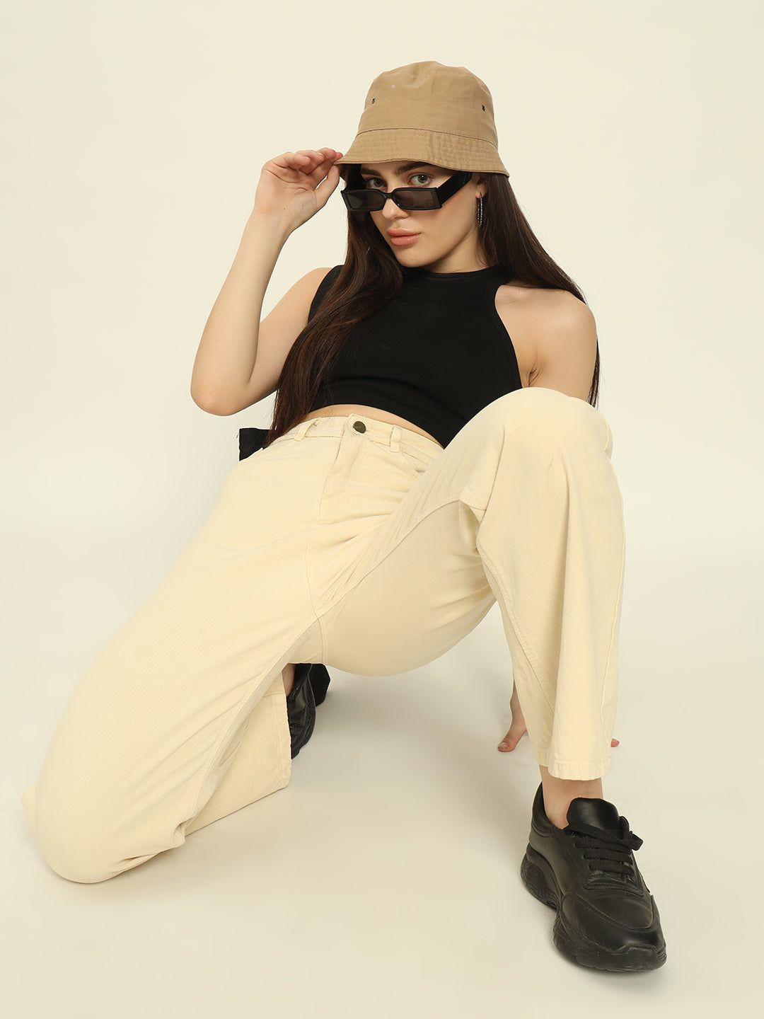 BEIGE STRAIGHTFIT DENIMS
