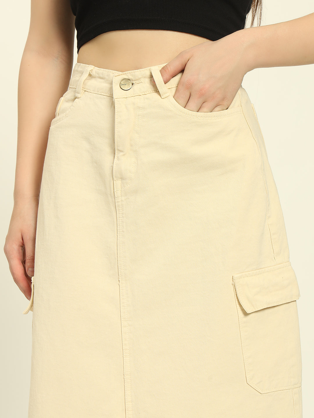 NEW BEIGE CARGO SKIRT