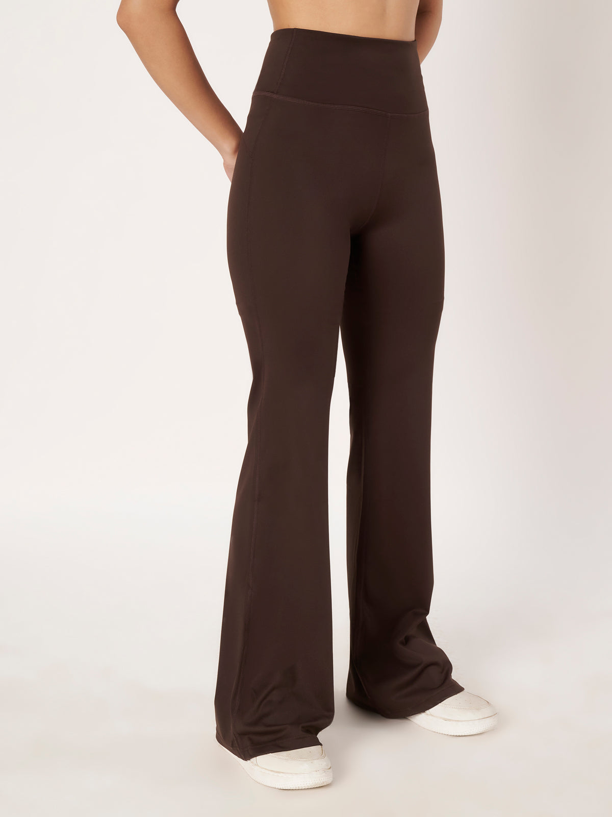 SCULPT FIT FLARE PANTS DARK BROWN
