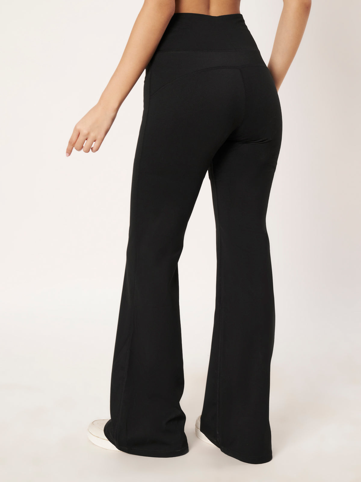 SCULPT FIT FLARE PANTS BLACK