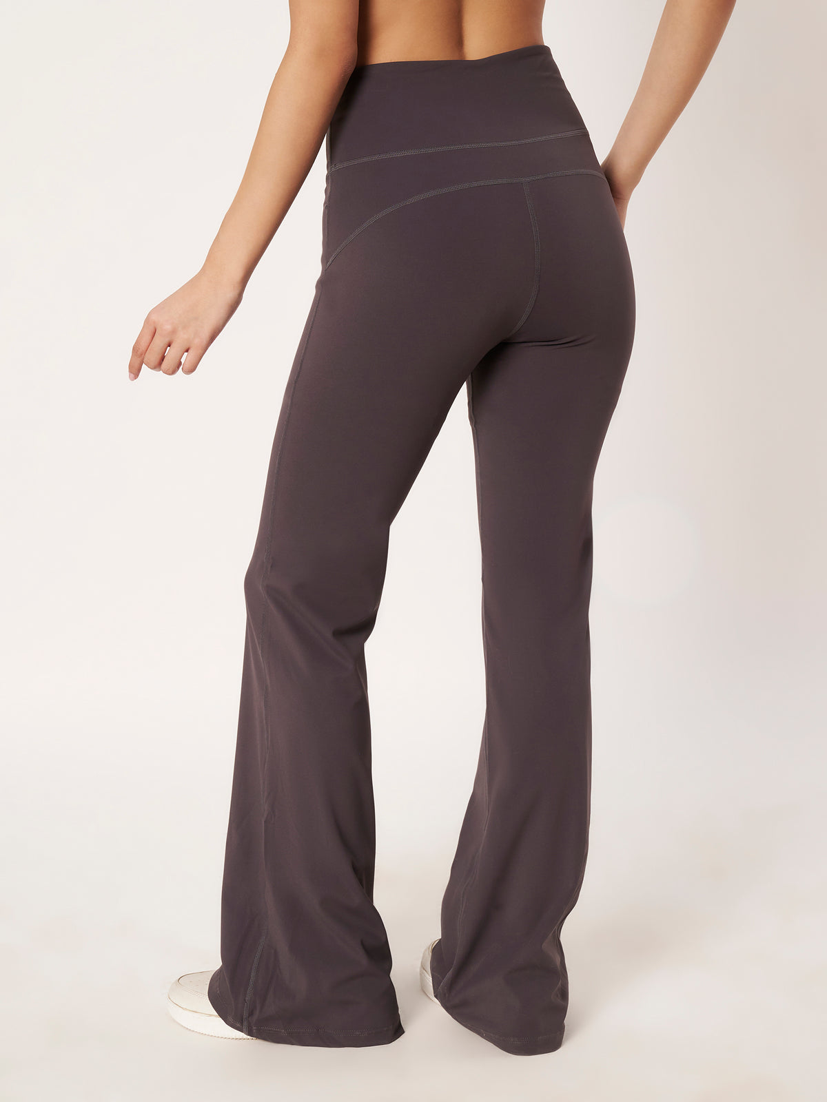 SCULPT FIT FLARE PANTS DARK GREY