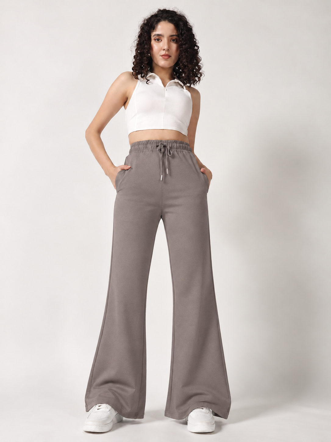 FLARED SCUBA LOWER CEMENT GREY
