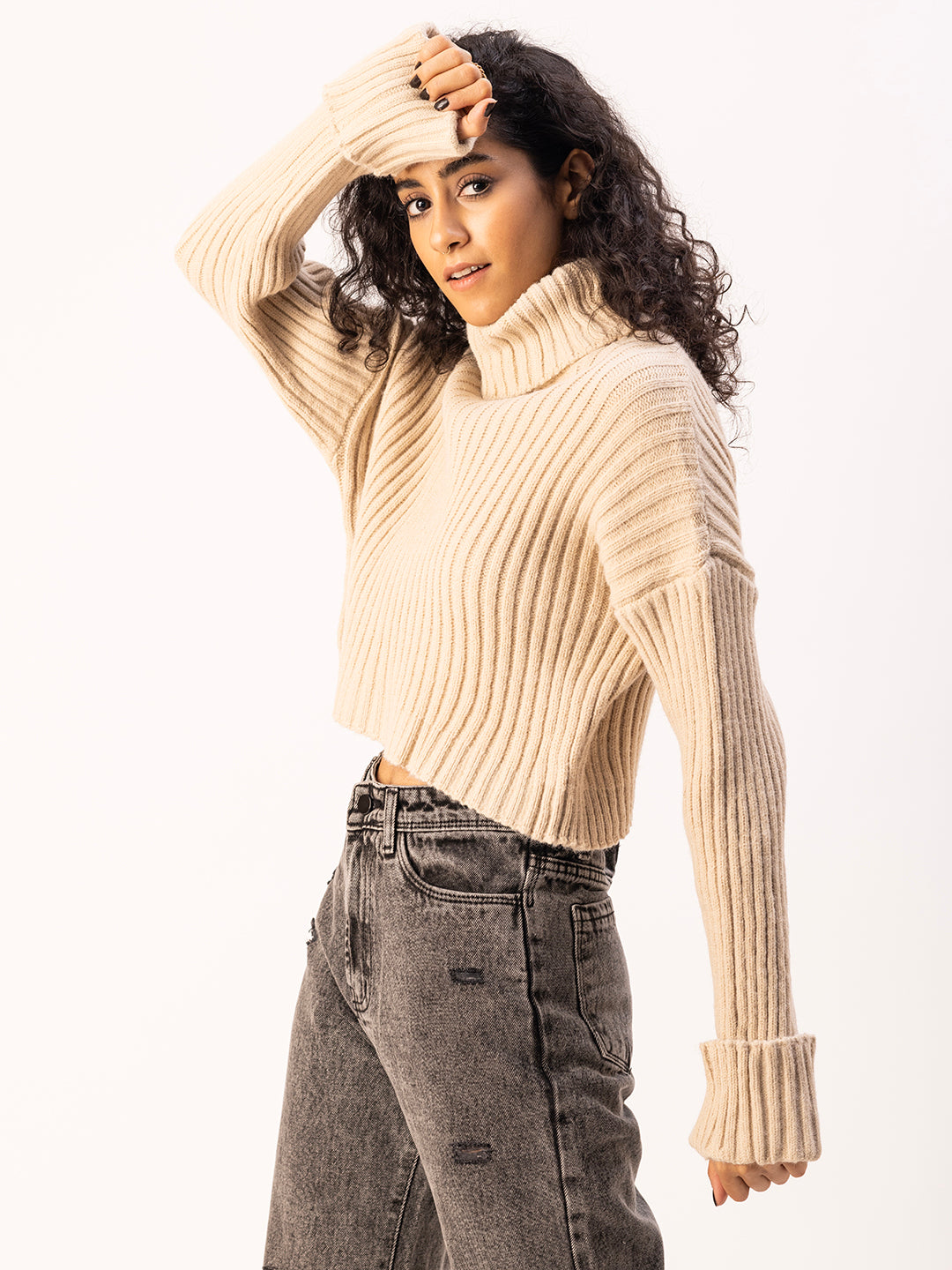 The Cream Highneck